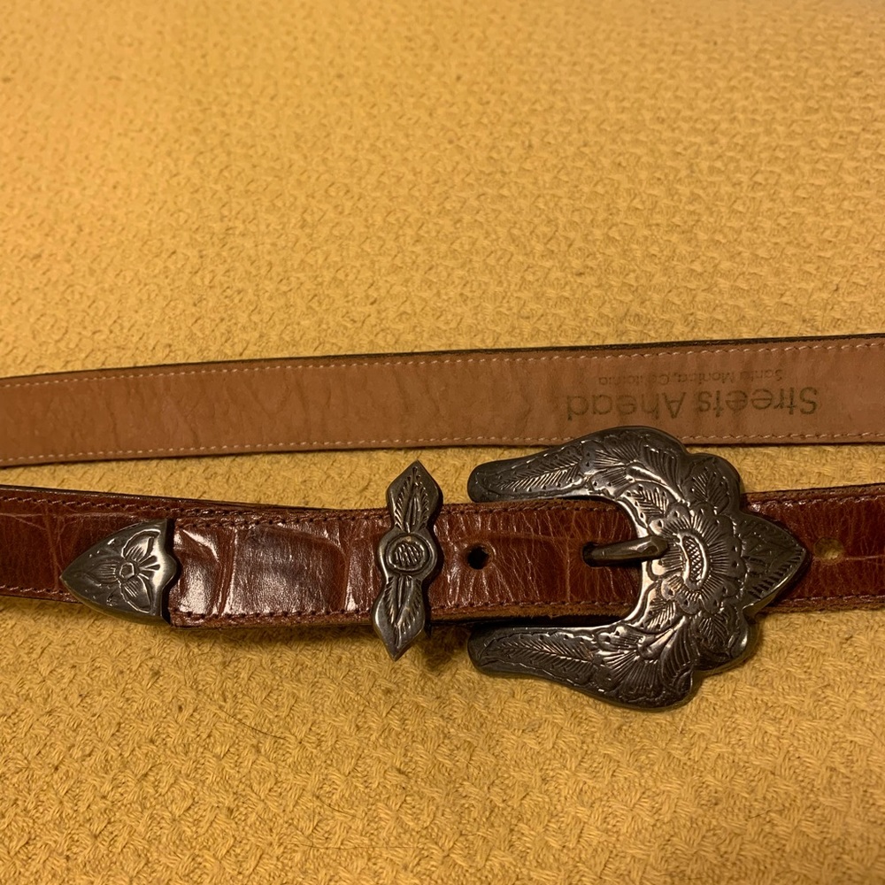 Streets Ahead brown leather belt